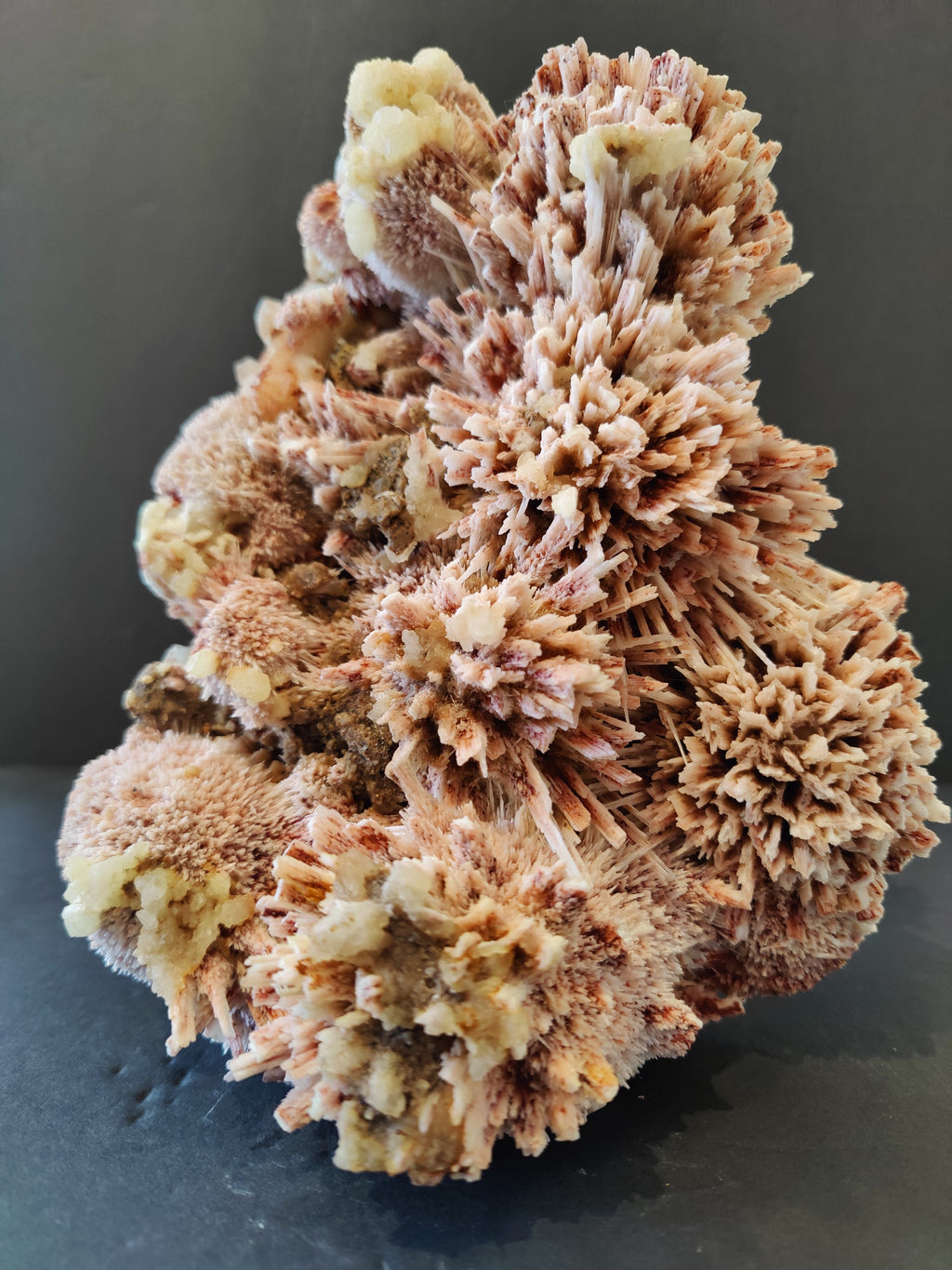 Red Mordenite with Stilbite Specimen 1,922g
